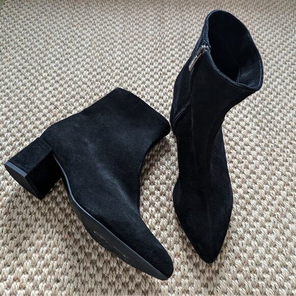 LA CANADIENNE Black Heritage Suede Ankle Boots, zipper, new without box, size 8 - Picture 1 of 10